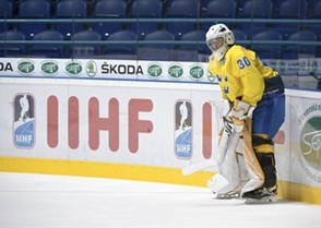 SPISSKA NOVA VES, SLOVAKIA - APRIL 13: Sweden's Adam Ahman #30 looks on during warm-up prior to preliminary round action against Russia at the 2017 IIHF Ice Hockey U18 World Championship. (Photo by Steve Kingsman/HHOF-IIHF Images)

